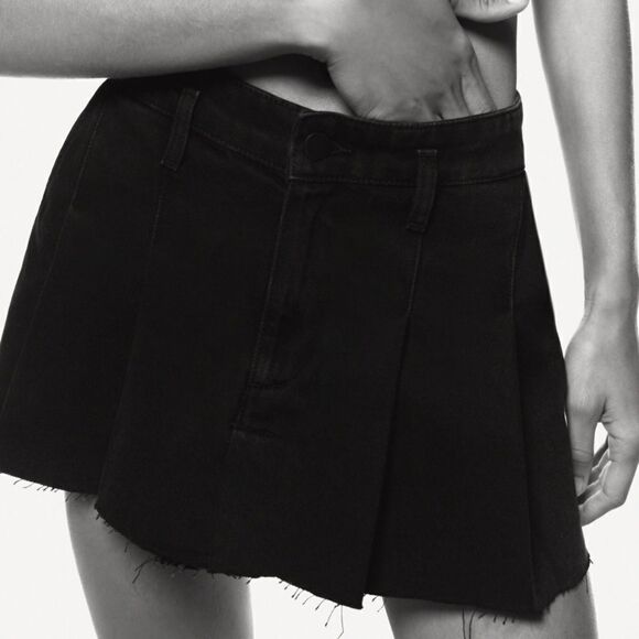 Zara Pleated Skirt Black New - Picture 3 of 5